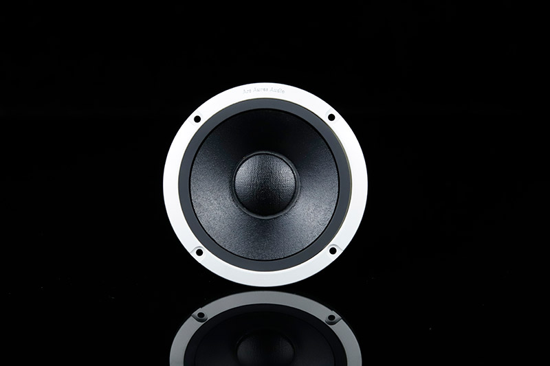 R90-3.jpg